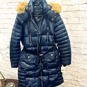 NWT, Andrew Marc Belted Puffer w/ REAL fur, Navy, Size L